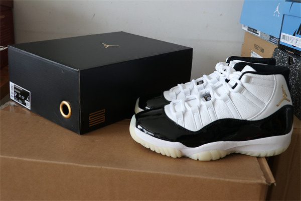 Nike Air Jordan 11 Black Gold