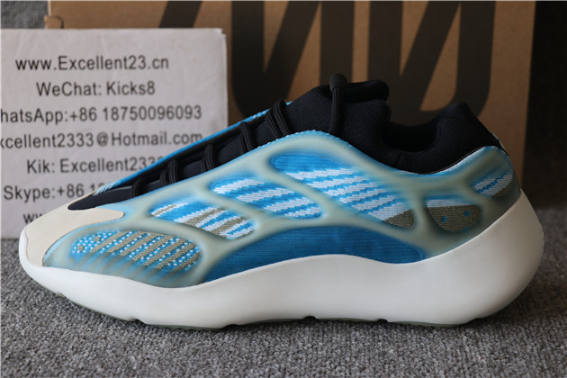 Adidas Yeezy Boost 700 v3 Arzareth G54850