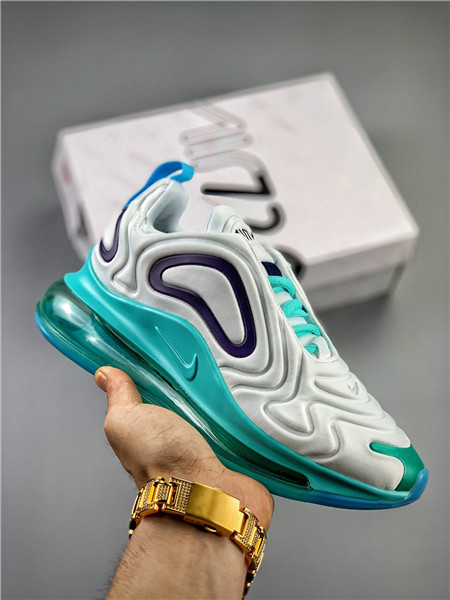 Nike Air Max 720 034