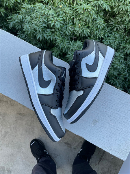 Nike Air Jordan 1 Low