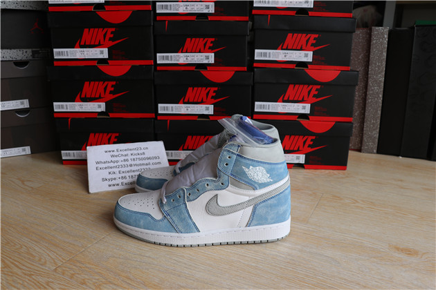 Nike Air Jordan 1 Retro OG Hyper Rayal