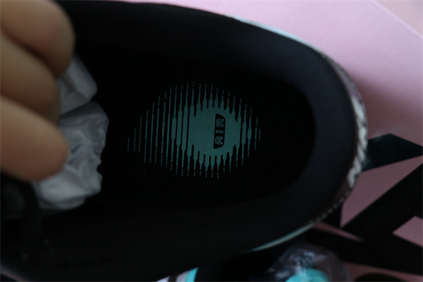 NikeSB DUNK Low Diamond Supply co Tiffany