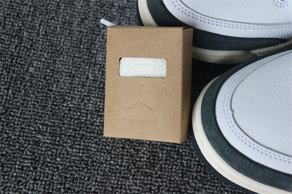 A Ma Maniére x Air Jordan 3 OG SP Diffused Blue