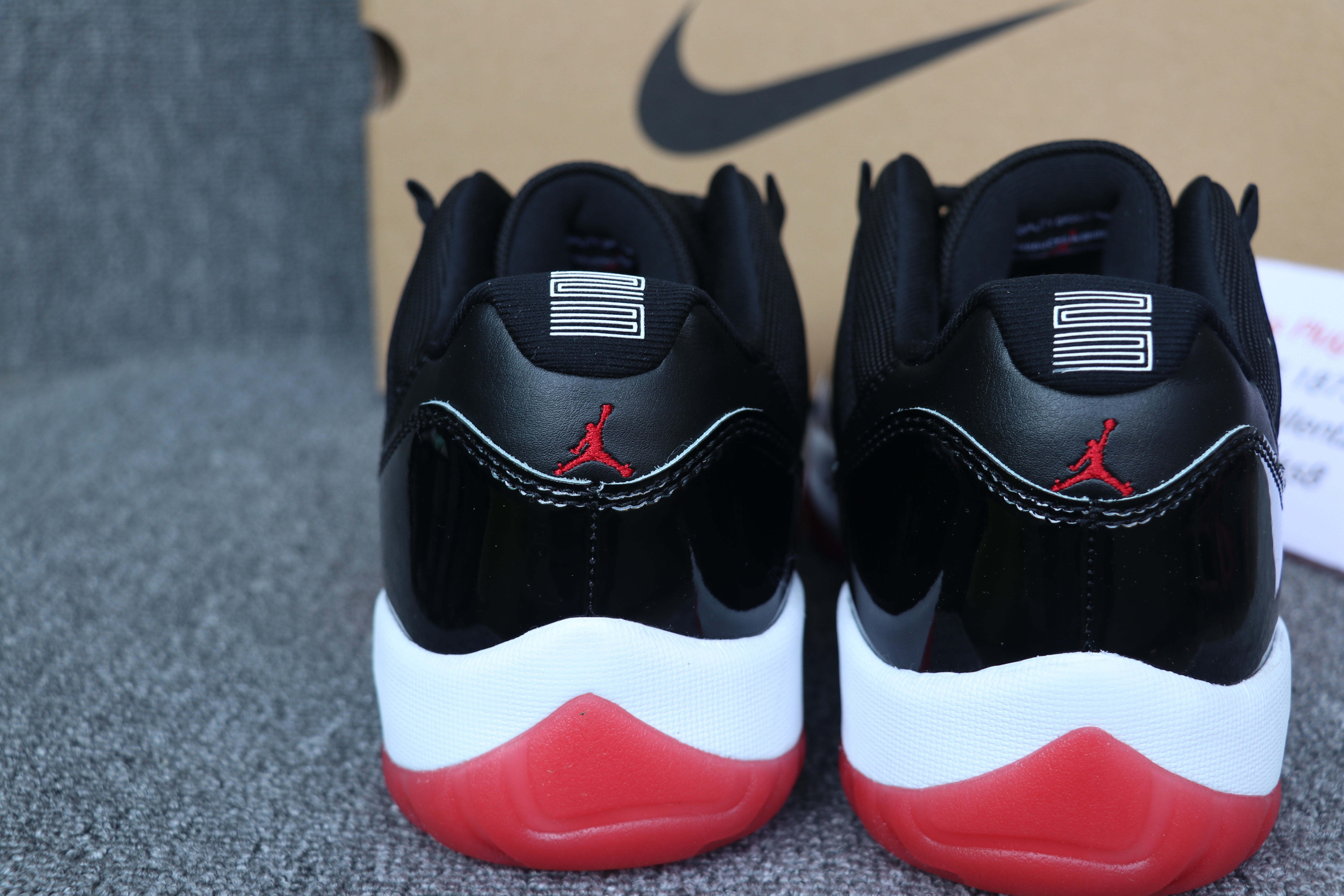 Nike Air Jordan 11 Low Bred 2025