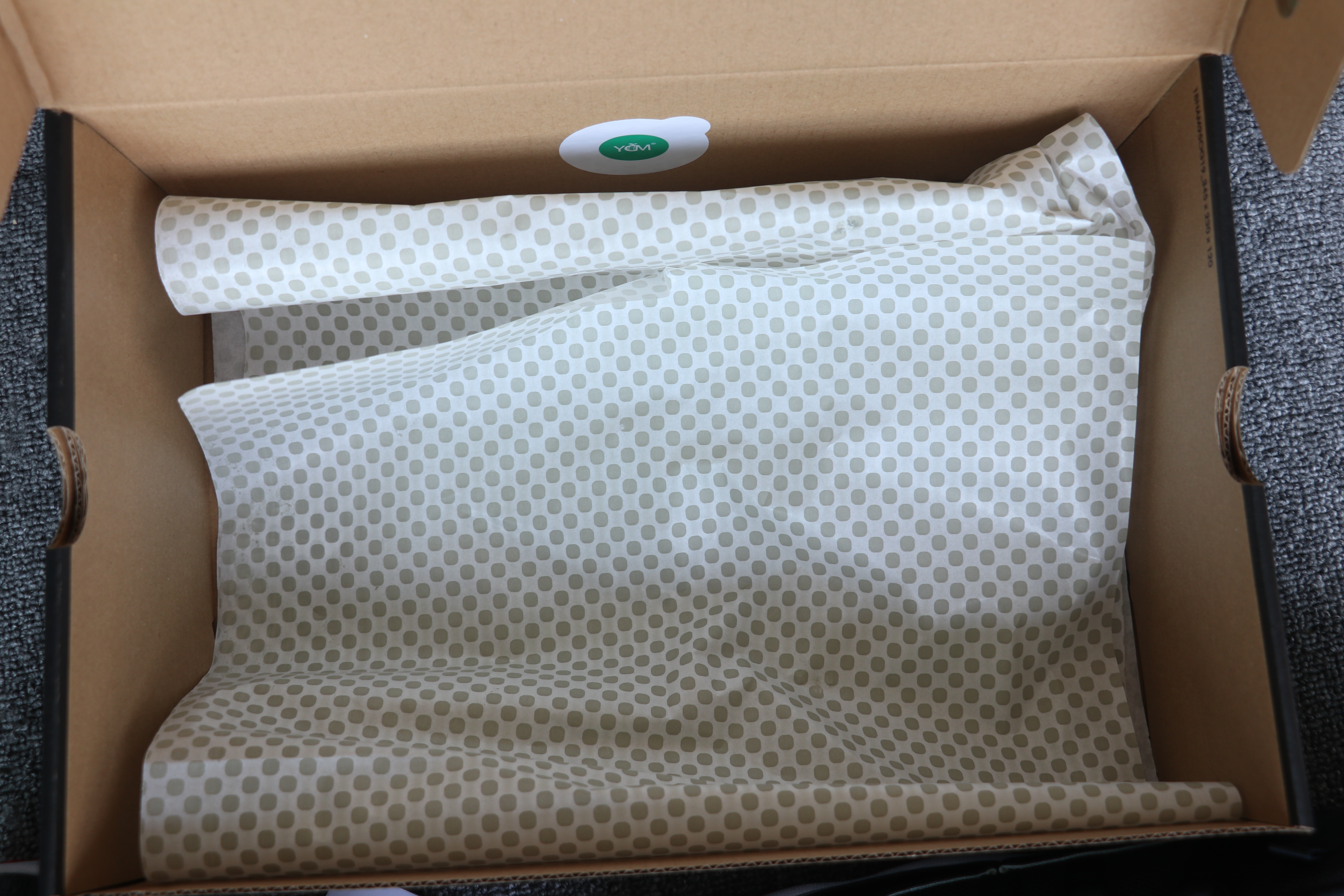 Nike Air Jordan 11 Low Bred 2025