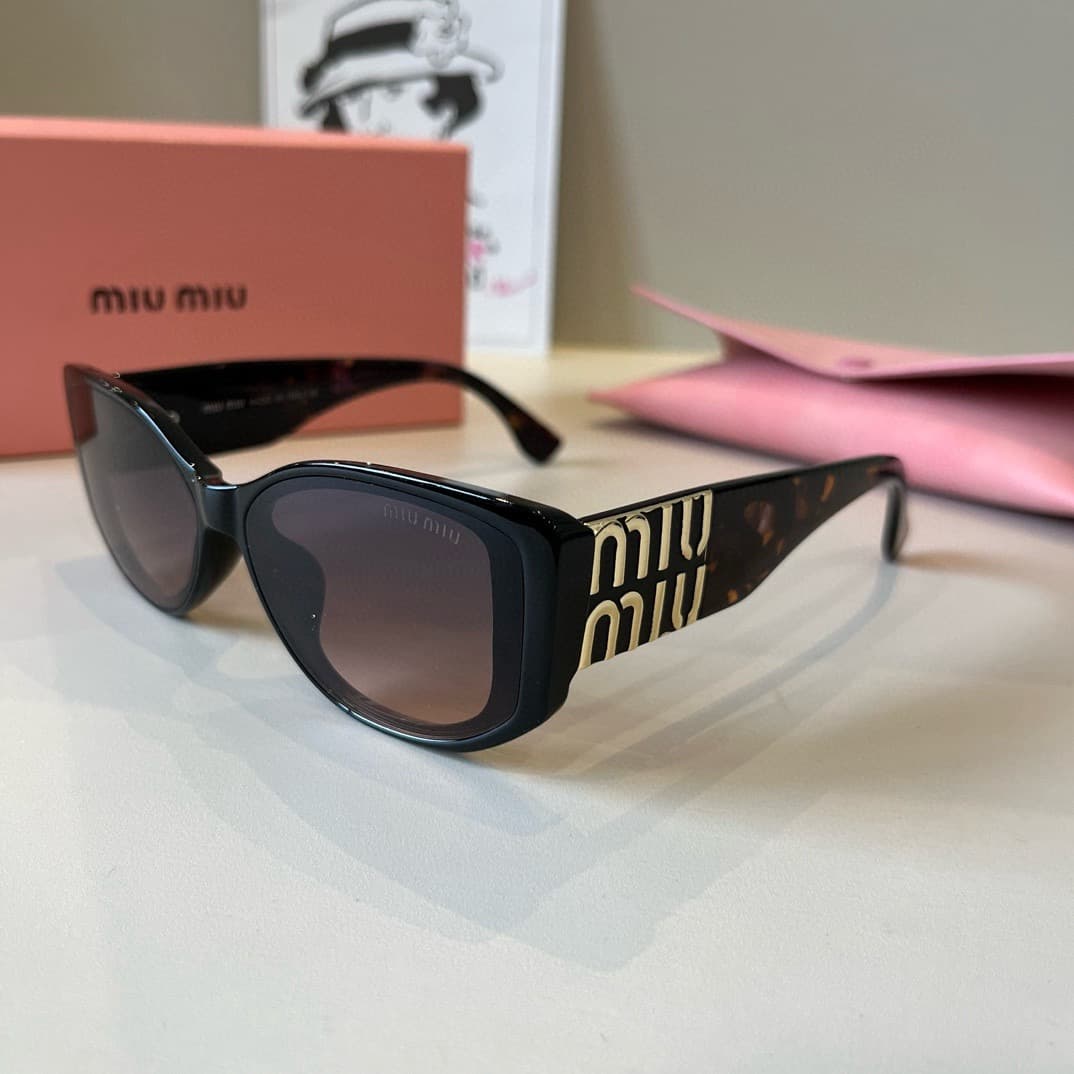 Miumiu Sunglasses
