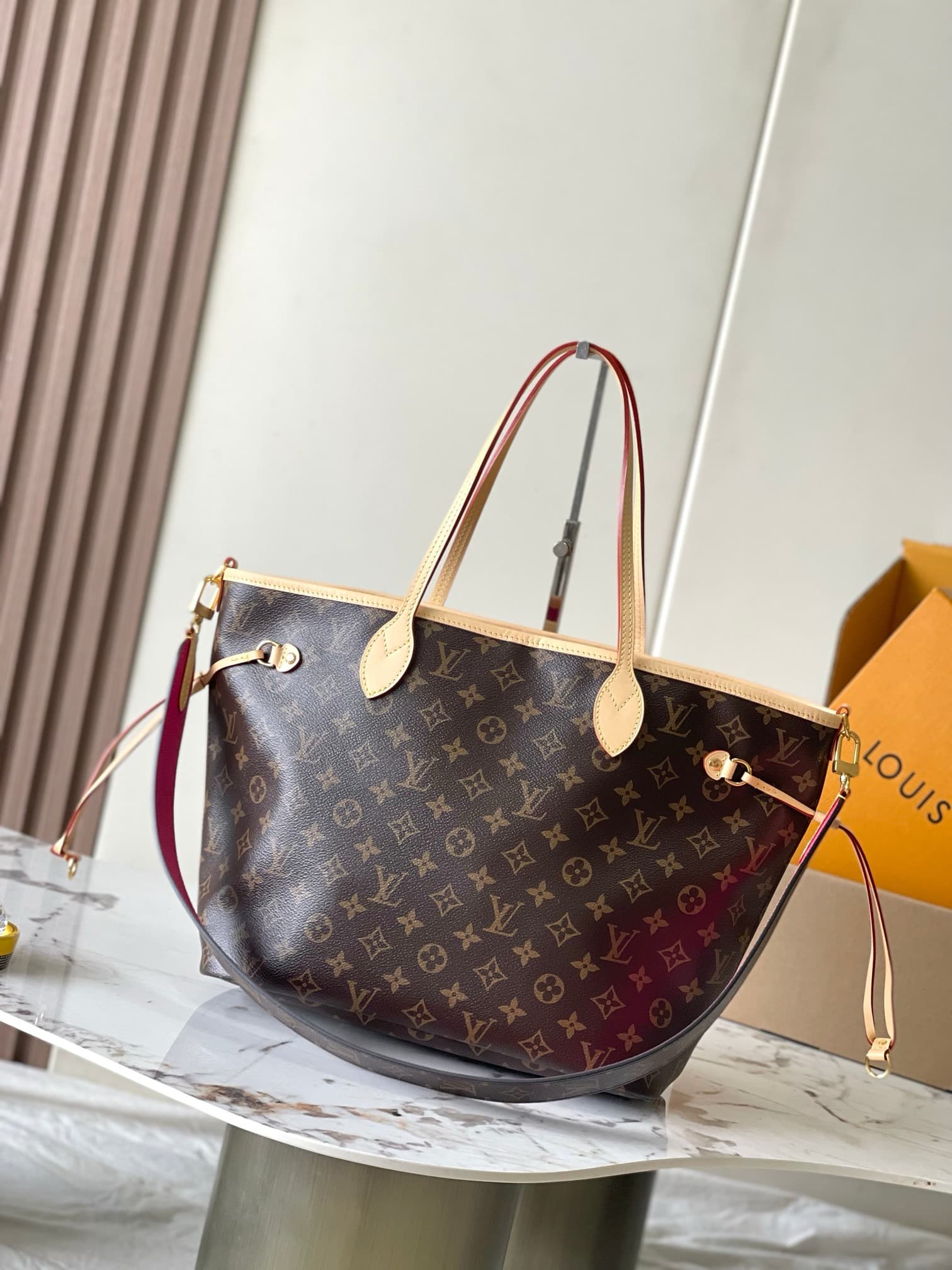 LV Bag Neverfull M12257