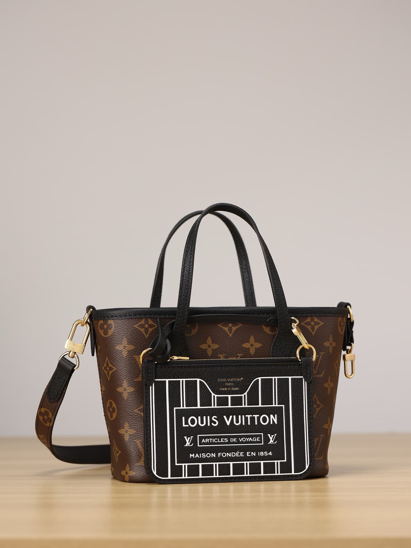 LV Bag Neverfull M11946