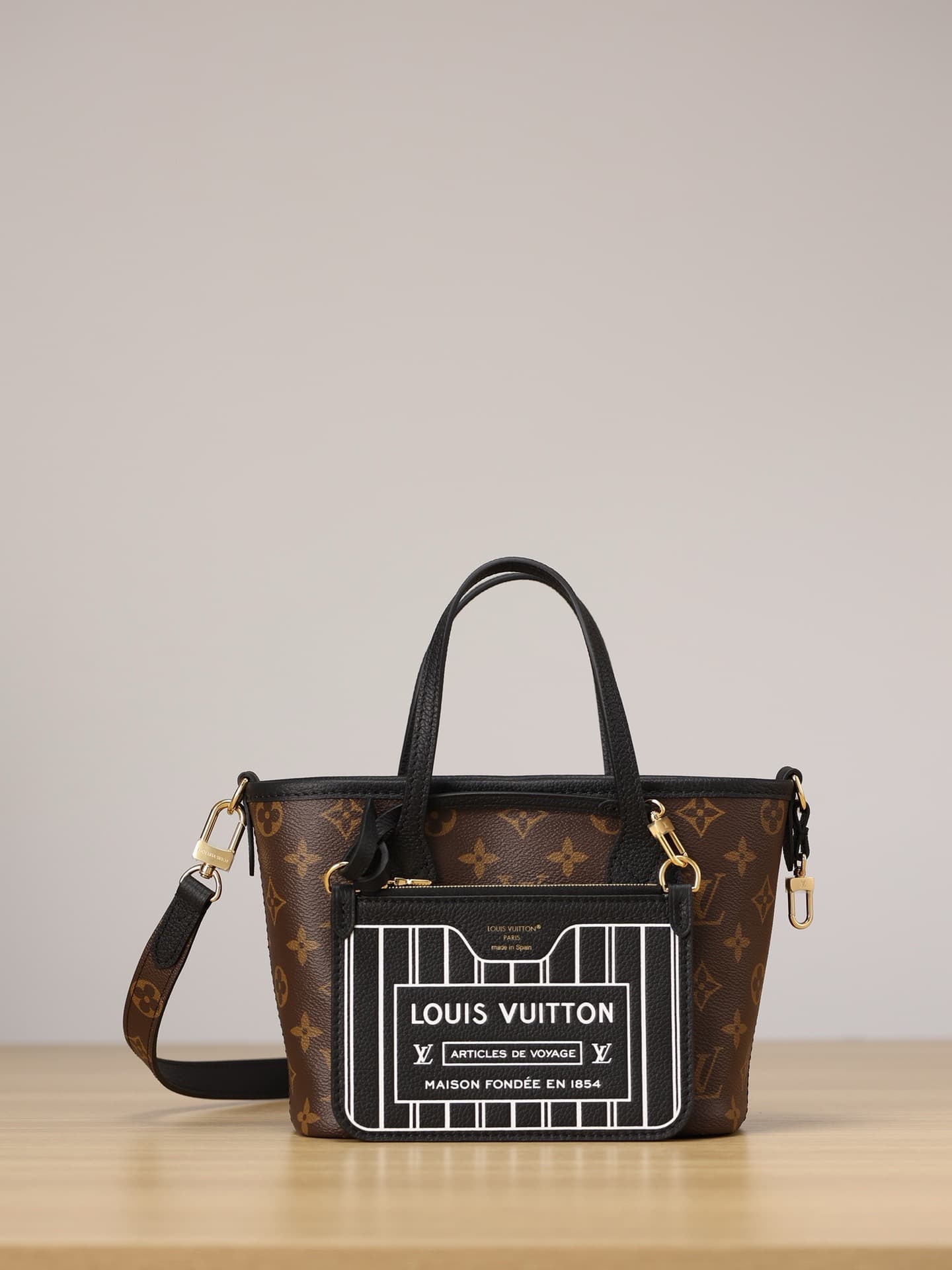 LV Bag Neverfull M11946