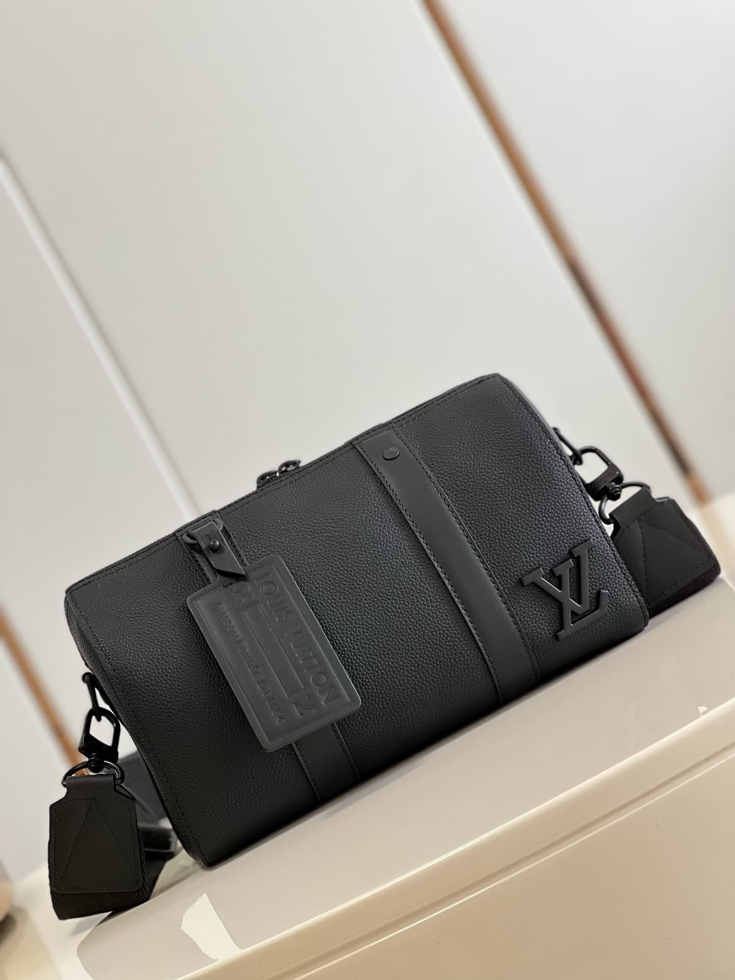 LV Bag Keepall 25 M59255
