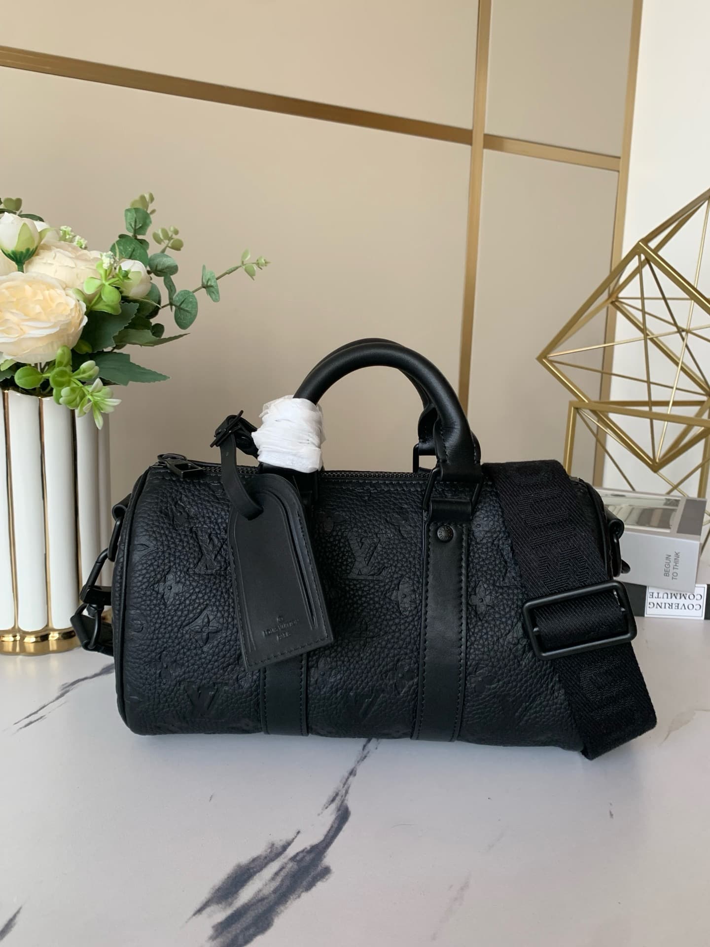 LV Bag Keepall 25 M20900