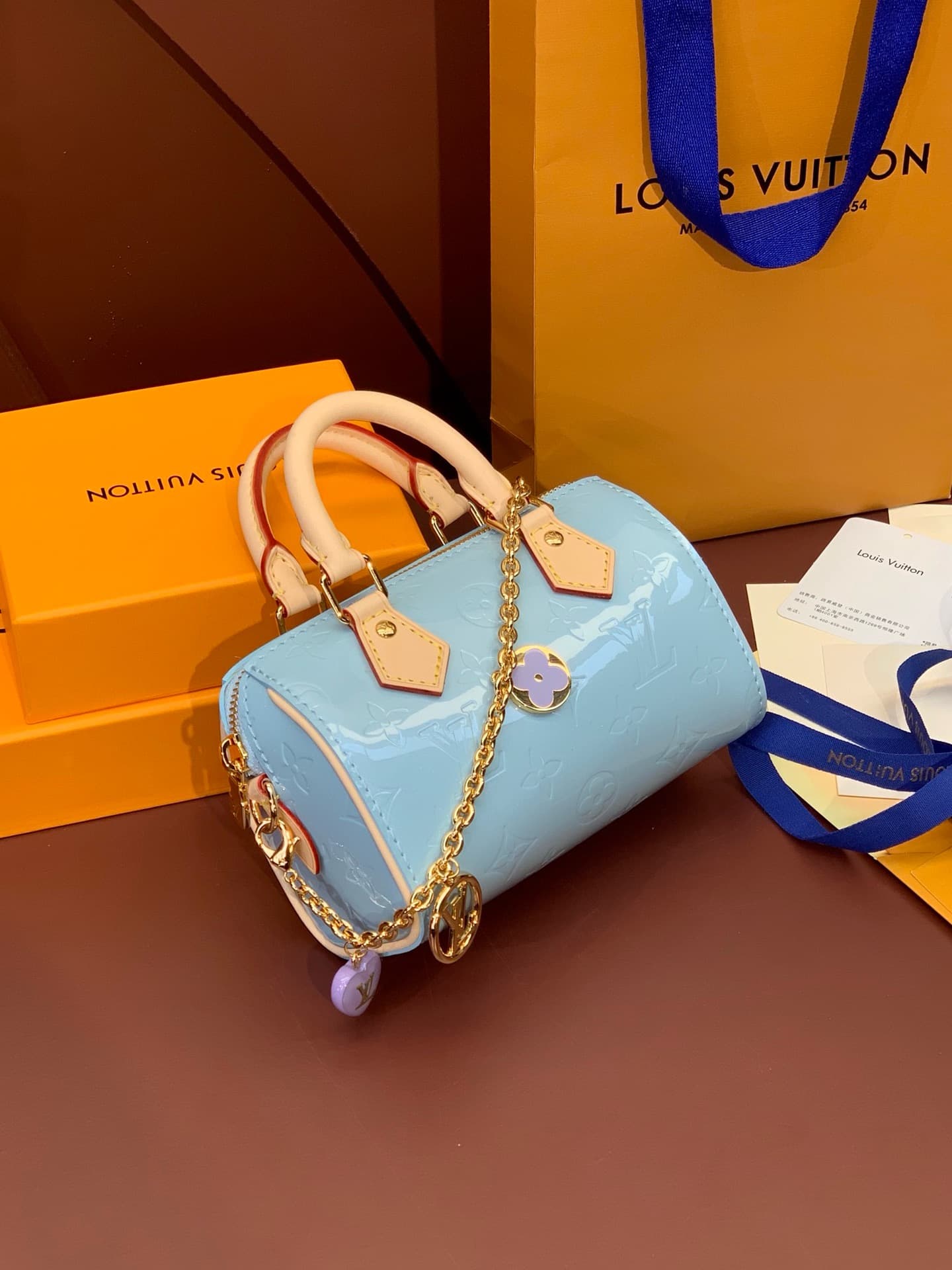 LV Carryall HandBag