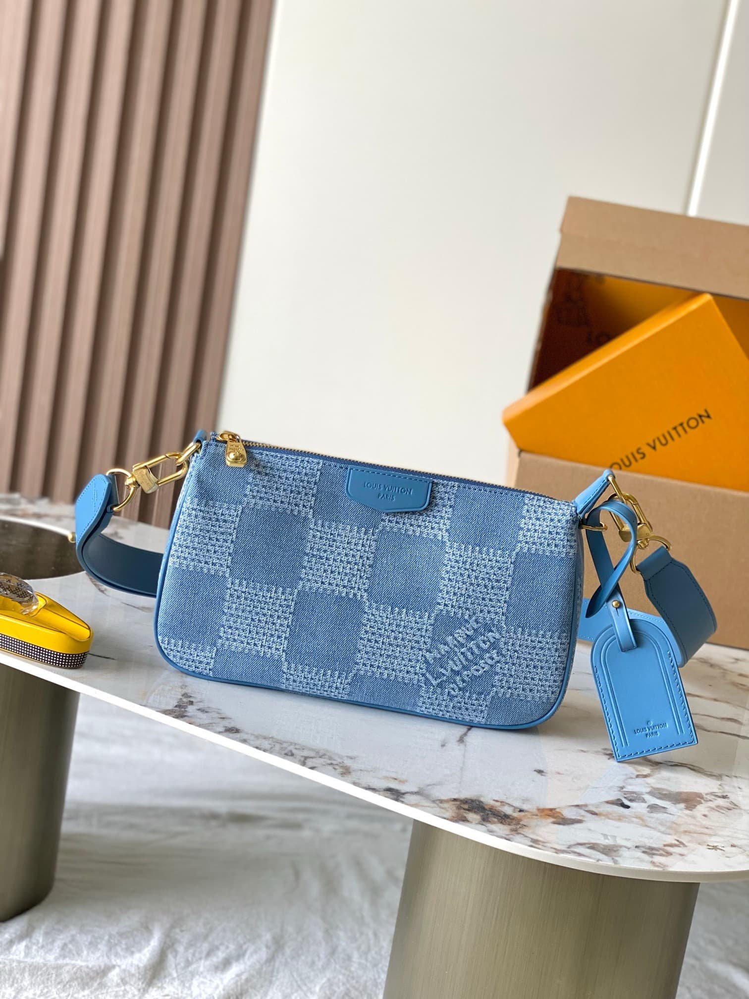 LV Bag Speedy 18 M00204