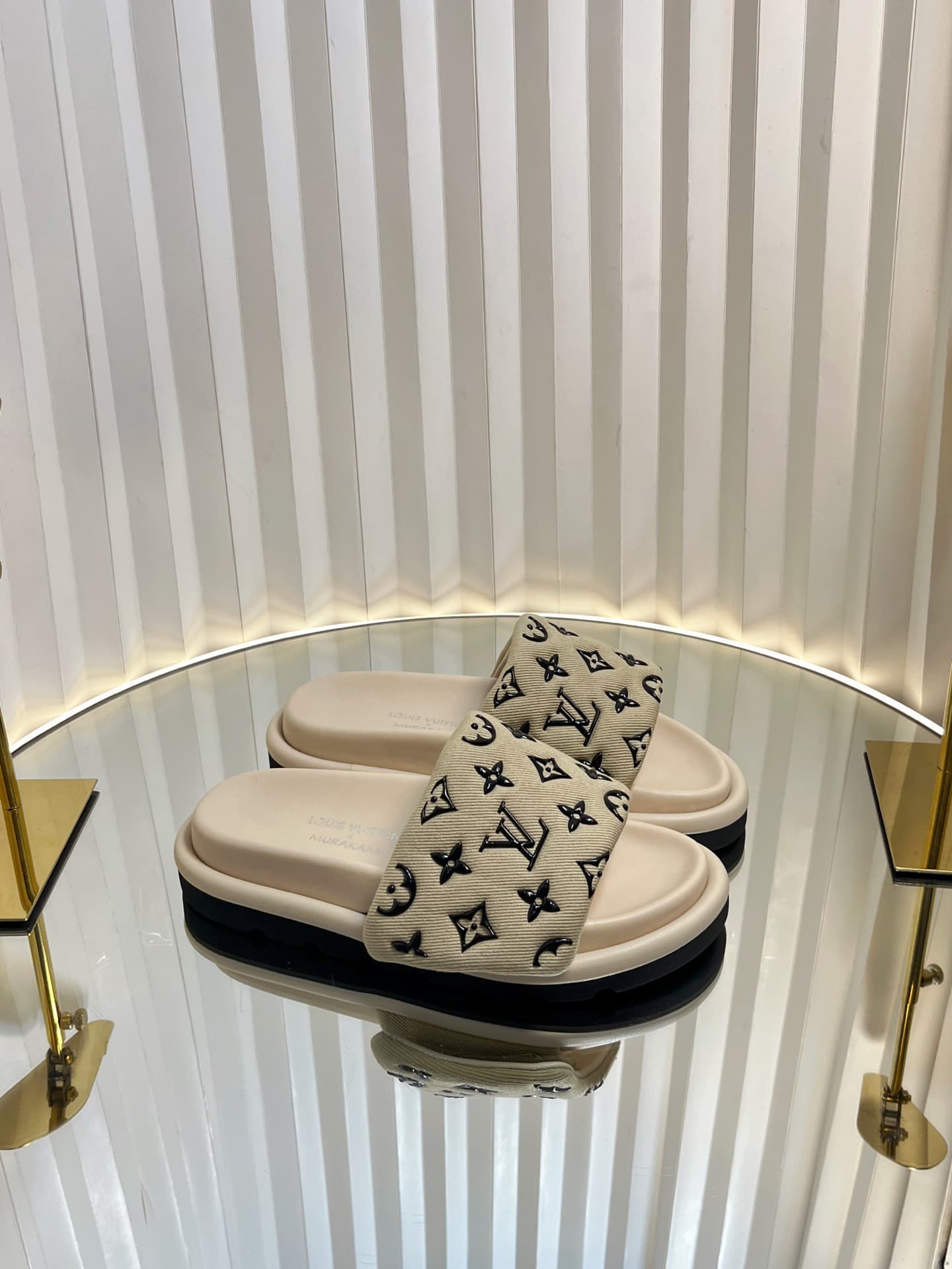 LV Slipper