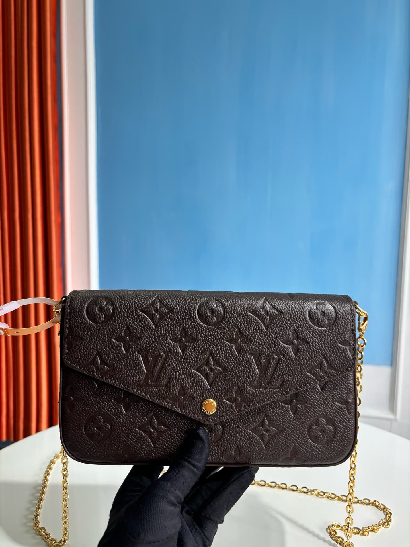 LV HandBag Pochette M14193