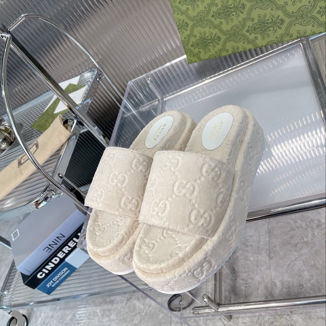 Gucci Slippers Heel High3.0cm