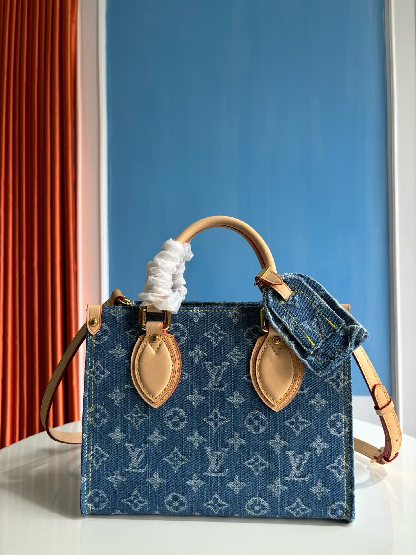 LV HandBag Onthego M14633