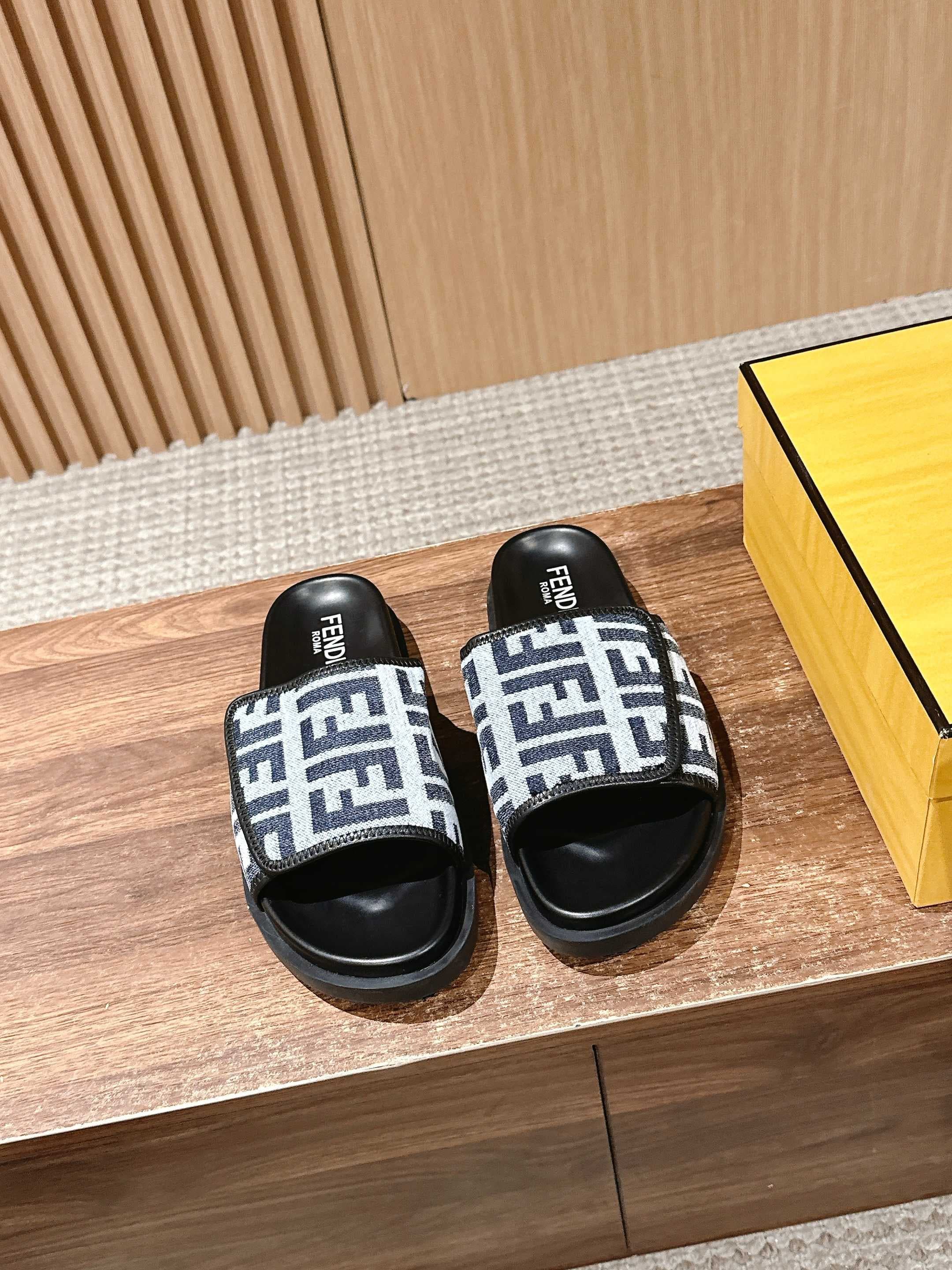 Fendi Couple Slippers