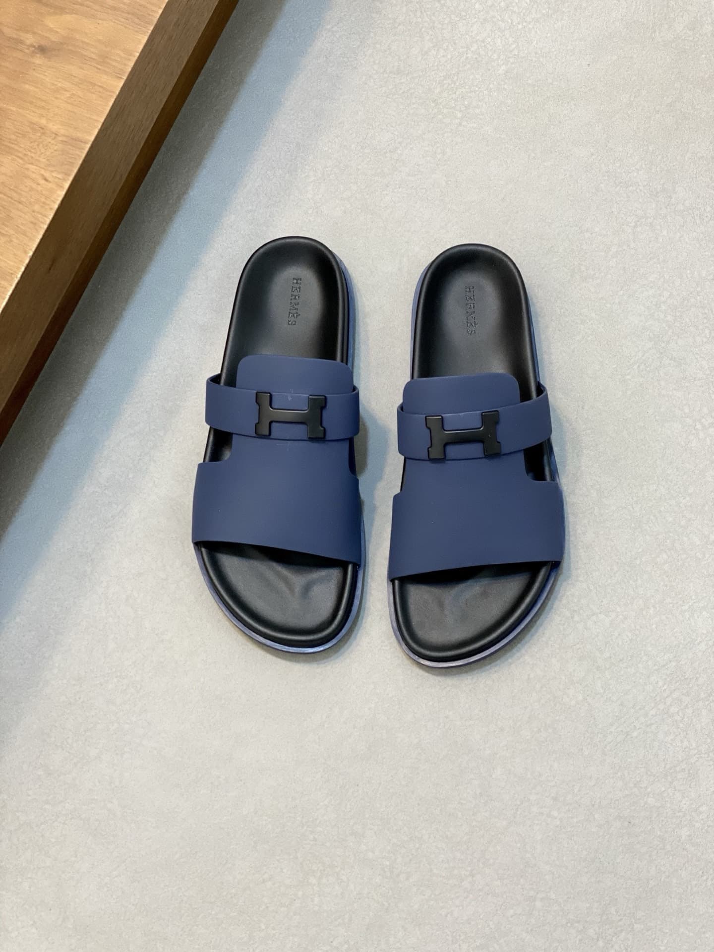 Hleather Couple Slippers