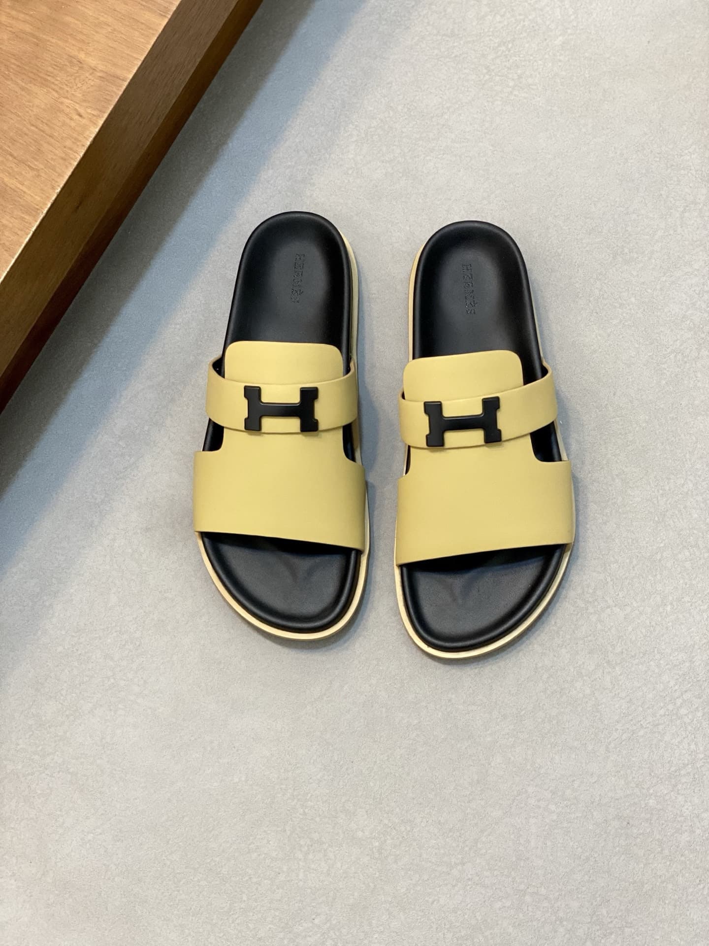 Hleather Couple Slippers