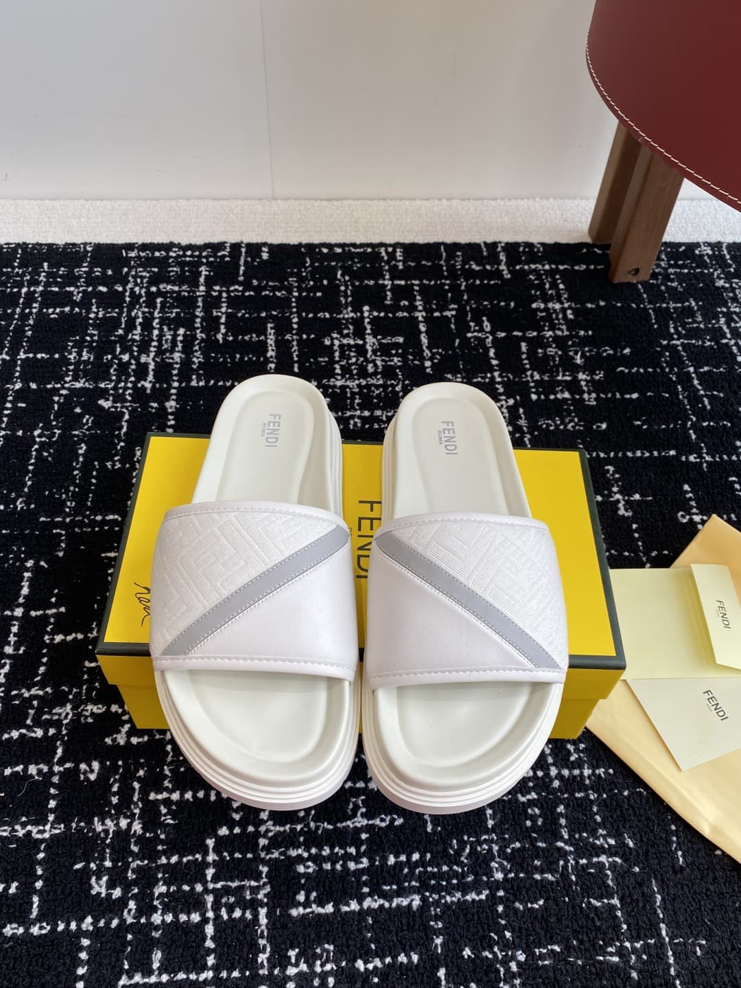 Fendi Man Slippers Heel High 3.0cm