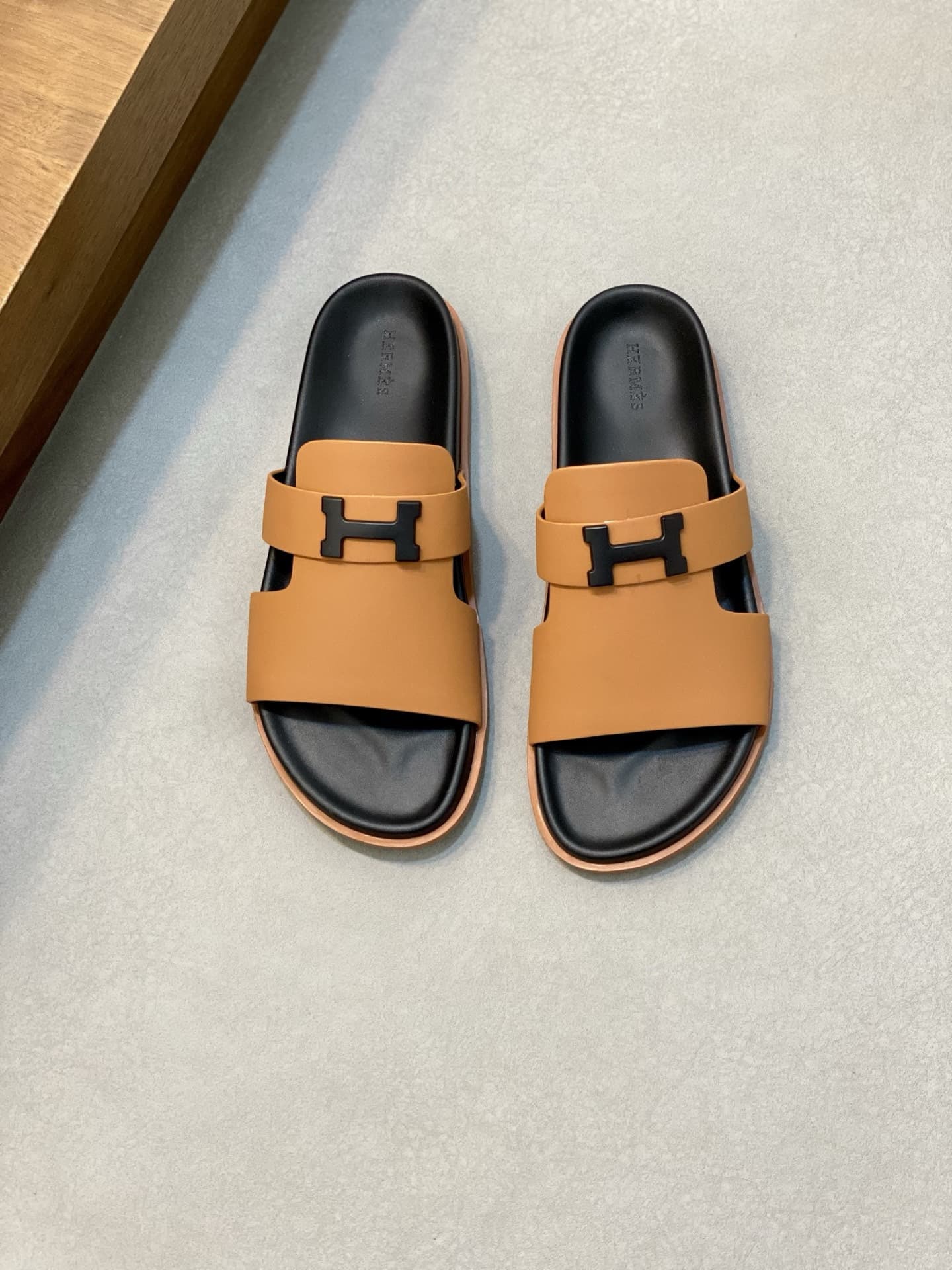 Hleather Couple Slippers