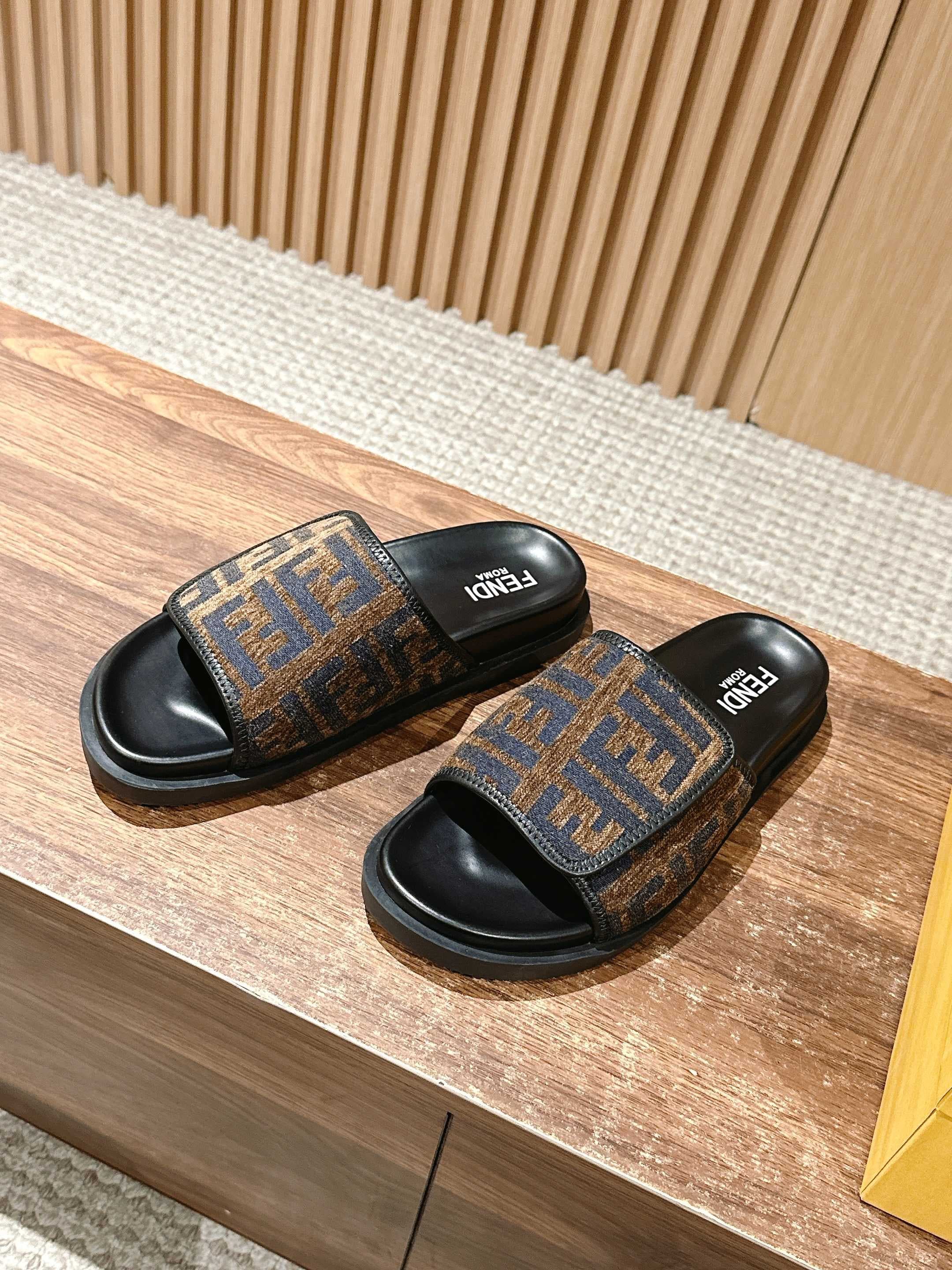 Fendi Couple Slippers