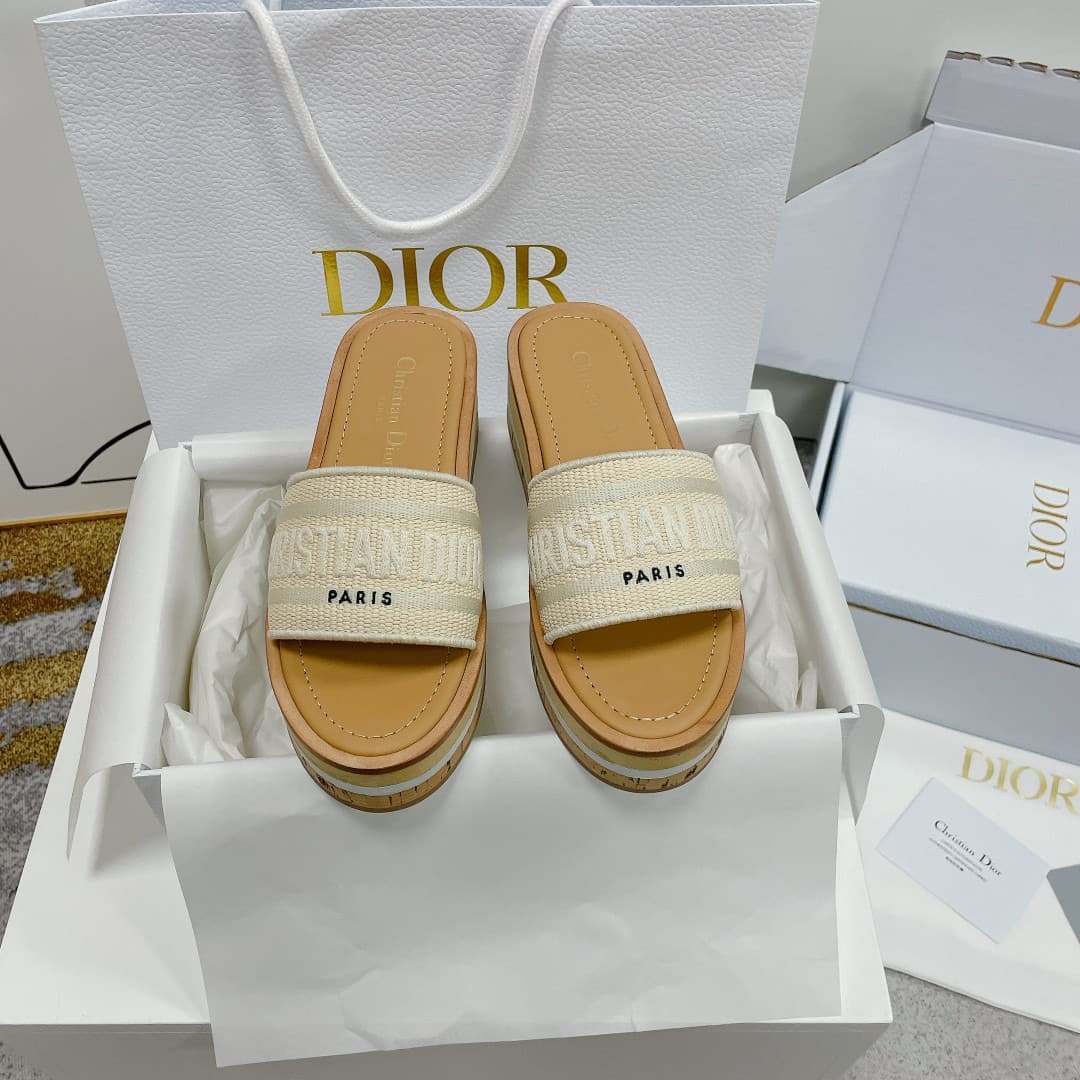 Dior Woman Slippers