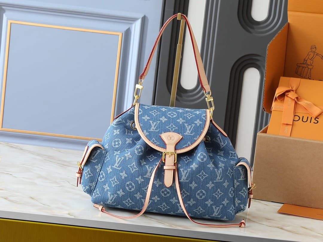 LV Bag M25085
