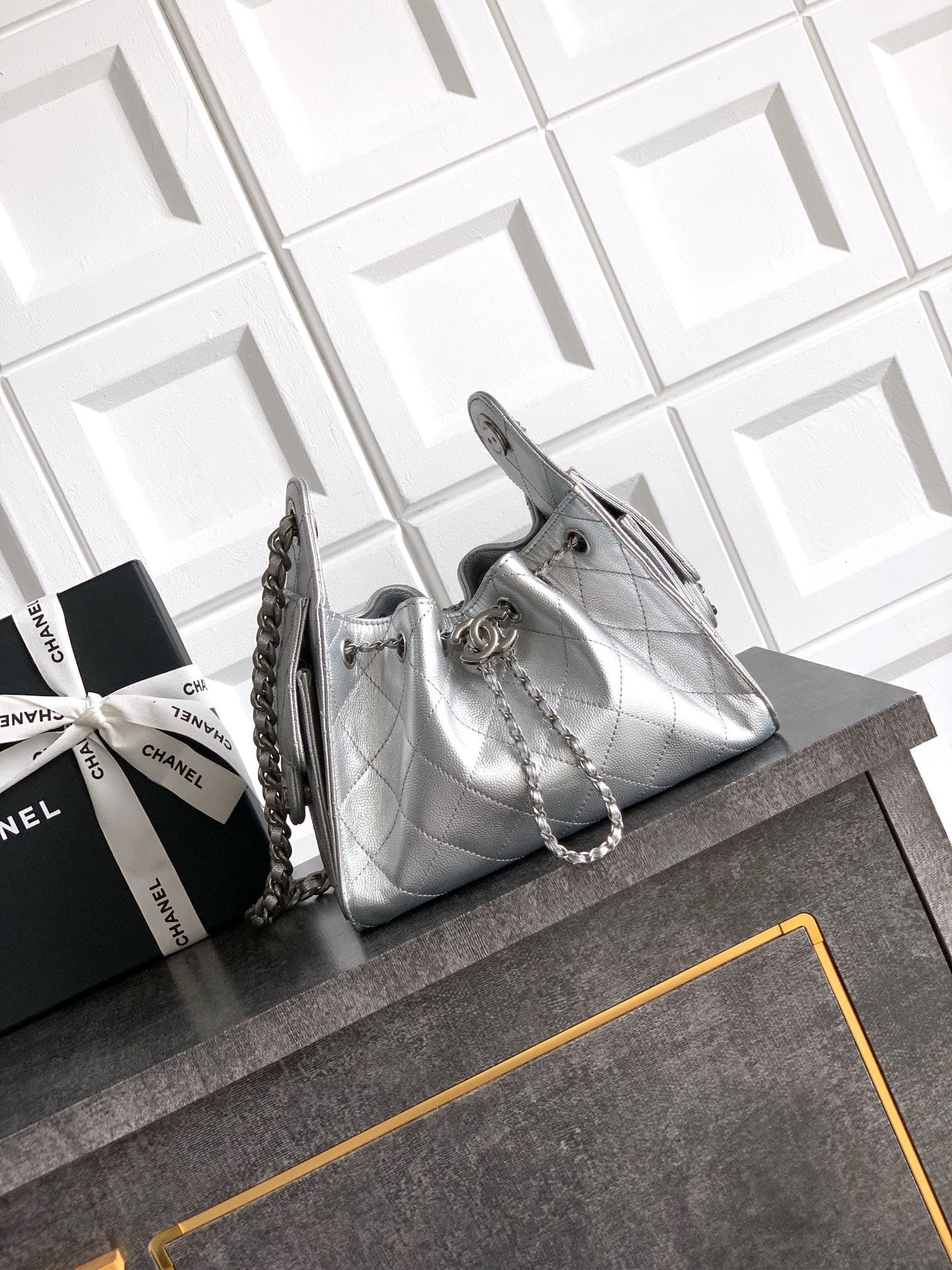 Chanel 25 Bag AS5631