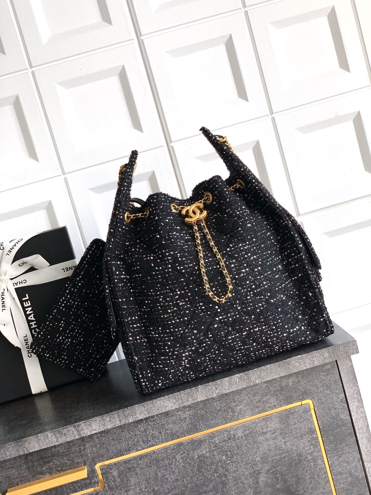 Chanel 25 Bag AS5293