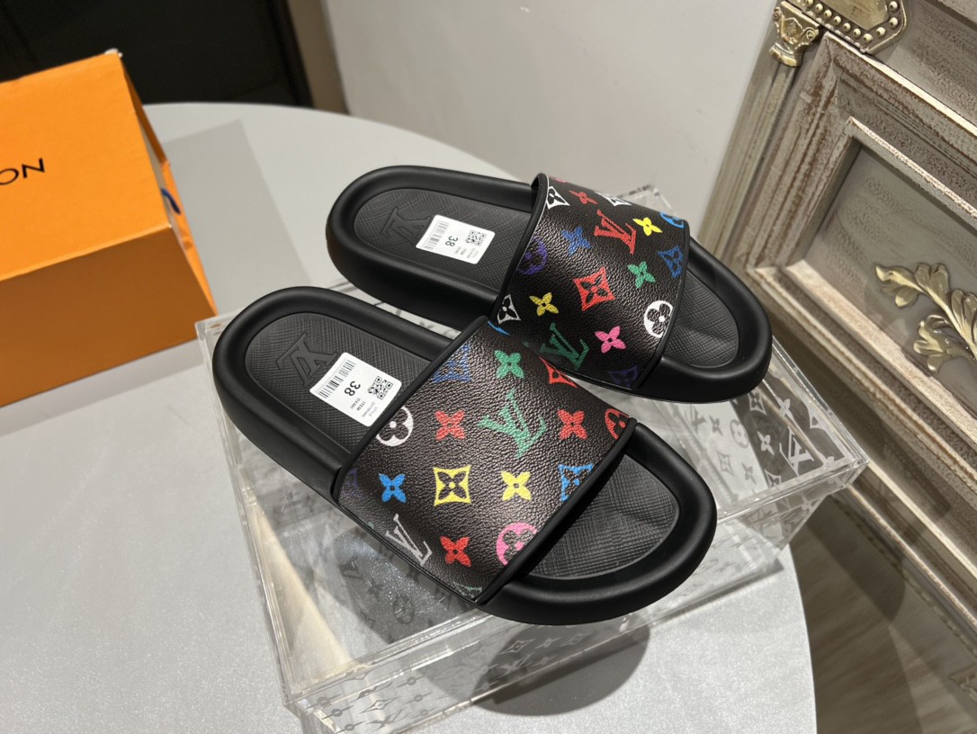 LV Couple Slipper