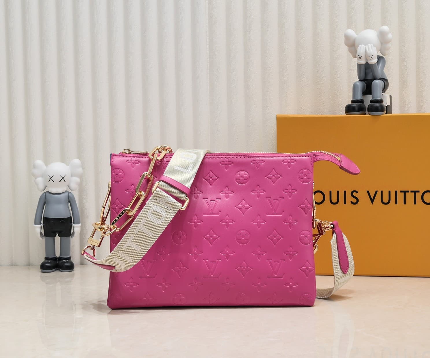 LV Bag M59276