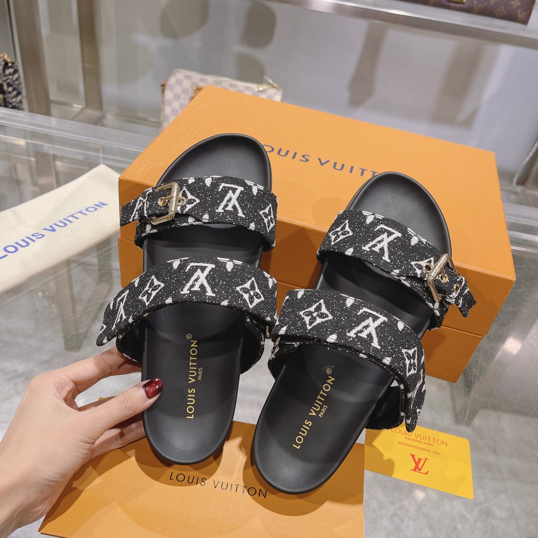 LV Couple Slipper