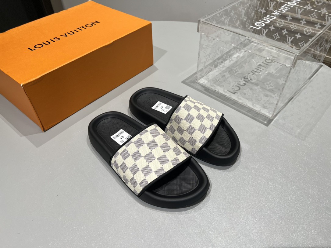 LV Couple Slipper