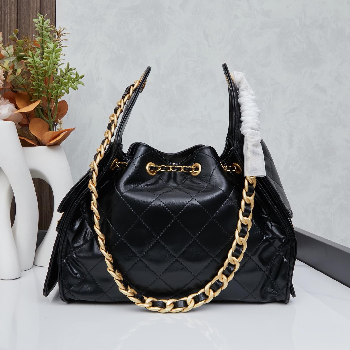 Chanel 25 Bag M9668
