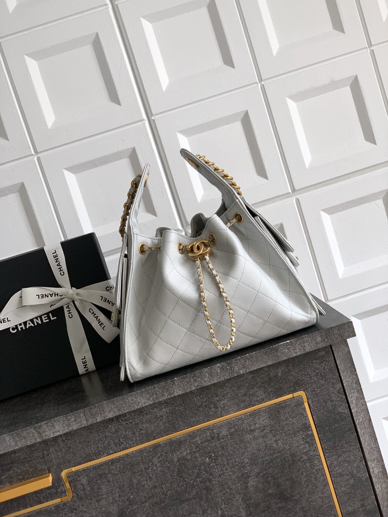 Chanel 25 Bag AS5631