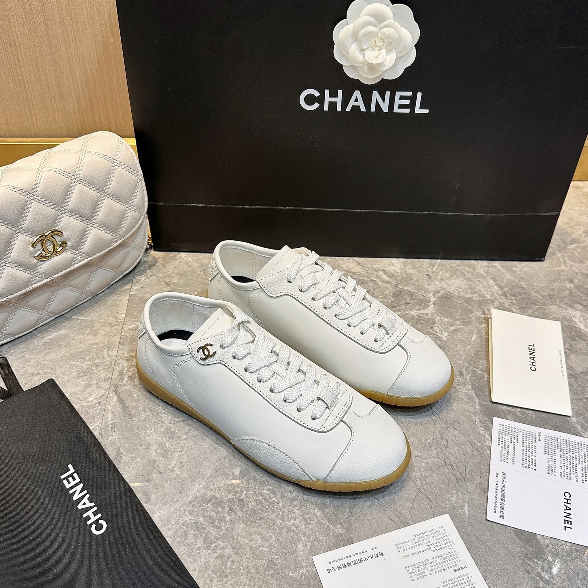 Chanel Moman Sneaker