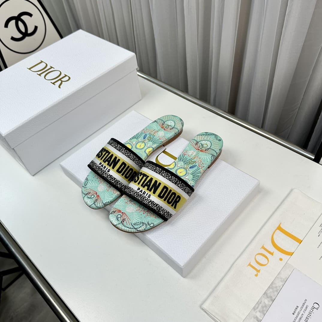 Dior Woman Slippers