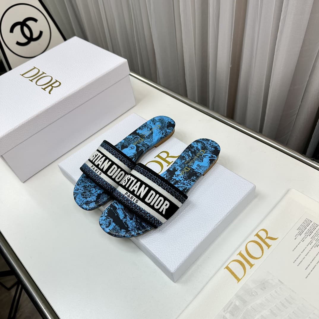 Dior Woman Slippers