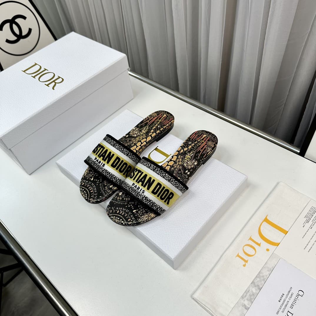 Dior Woman Slippers