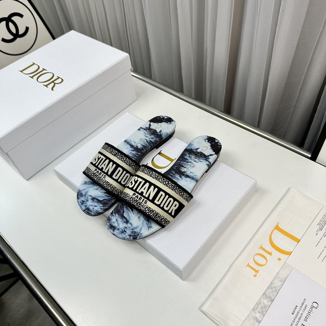 Dior Woman Slippers