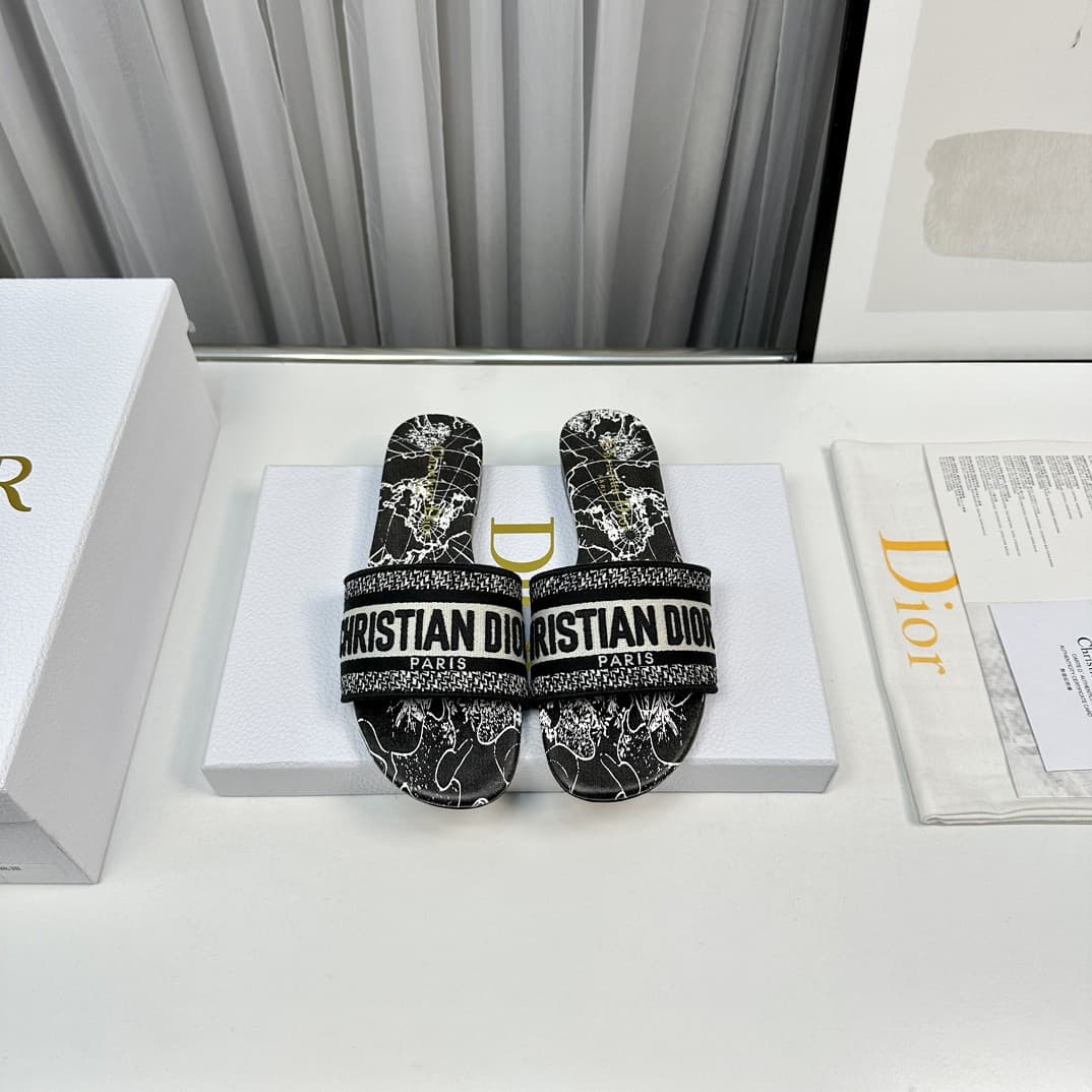Dior Woman Slippers