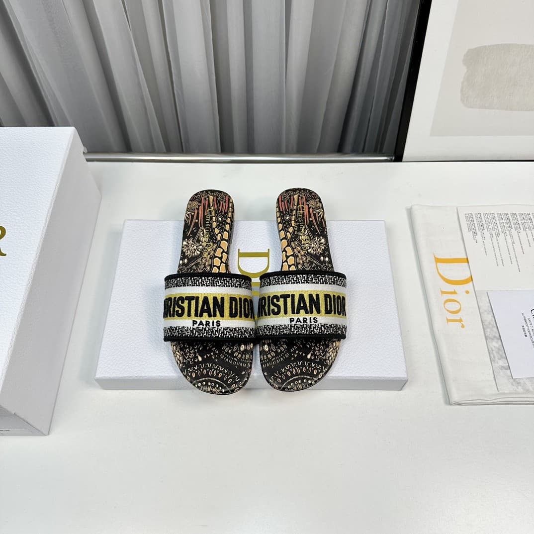 Dior Woman Slippers