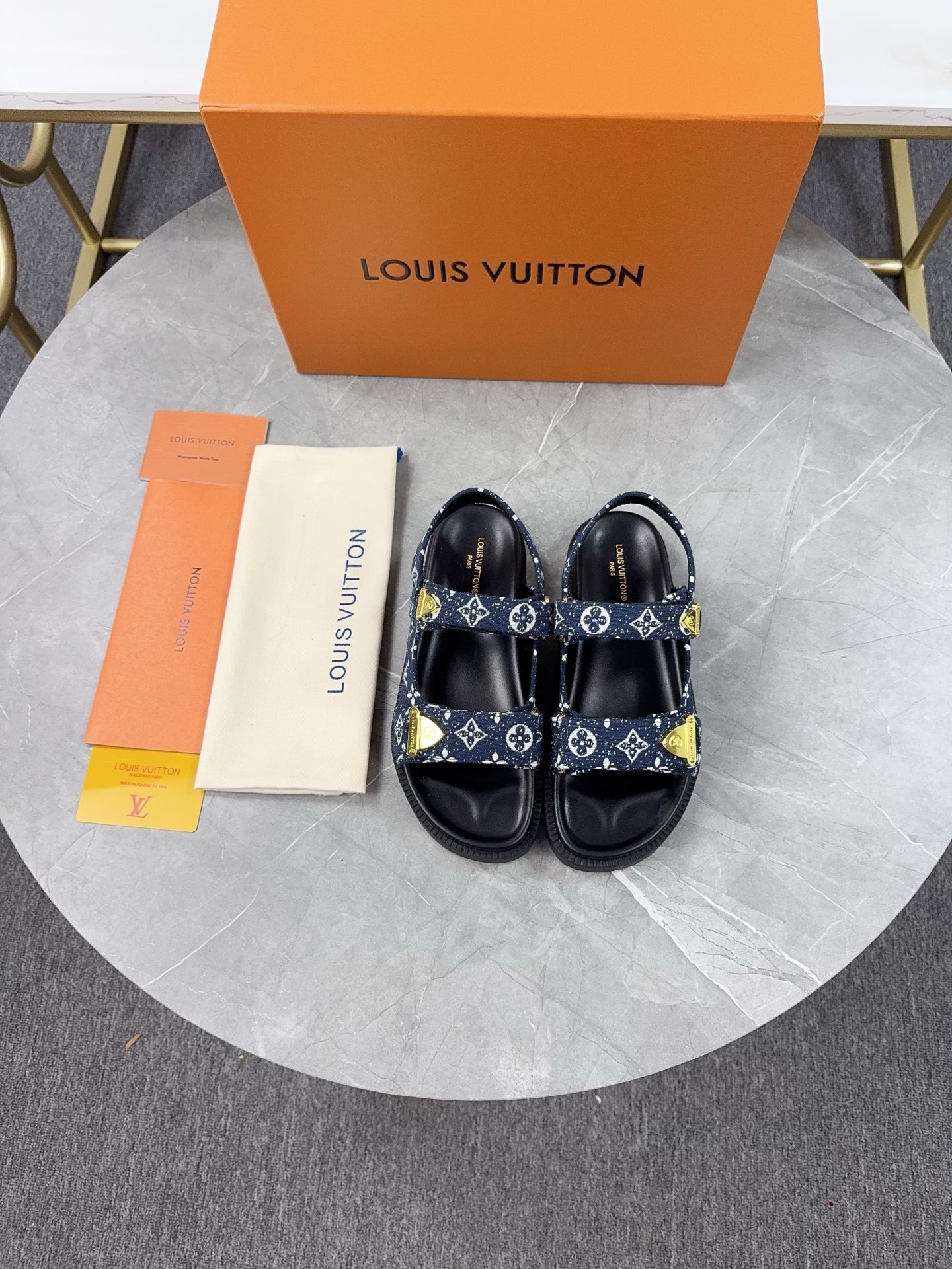 LV Couple Slipper