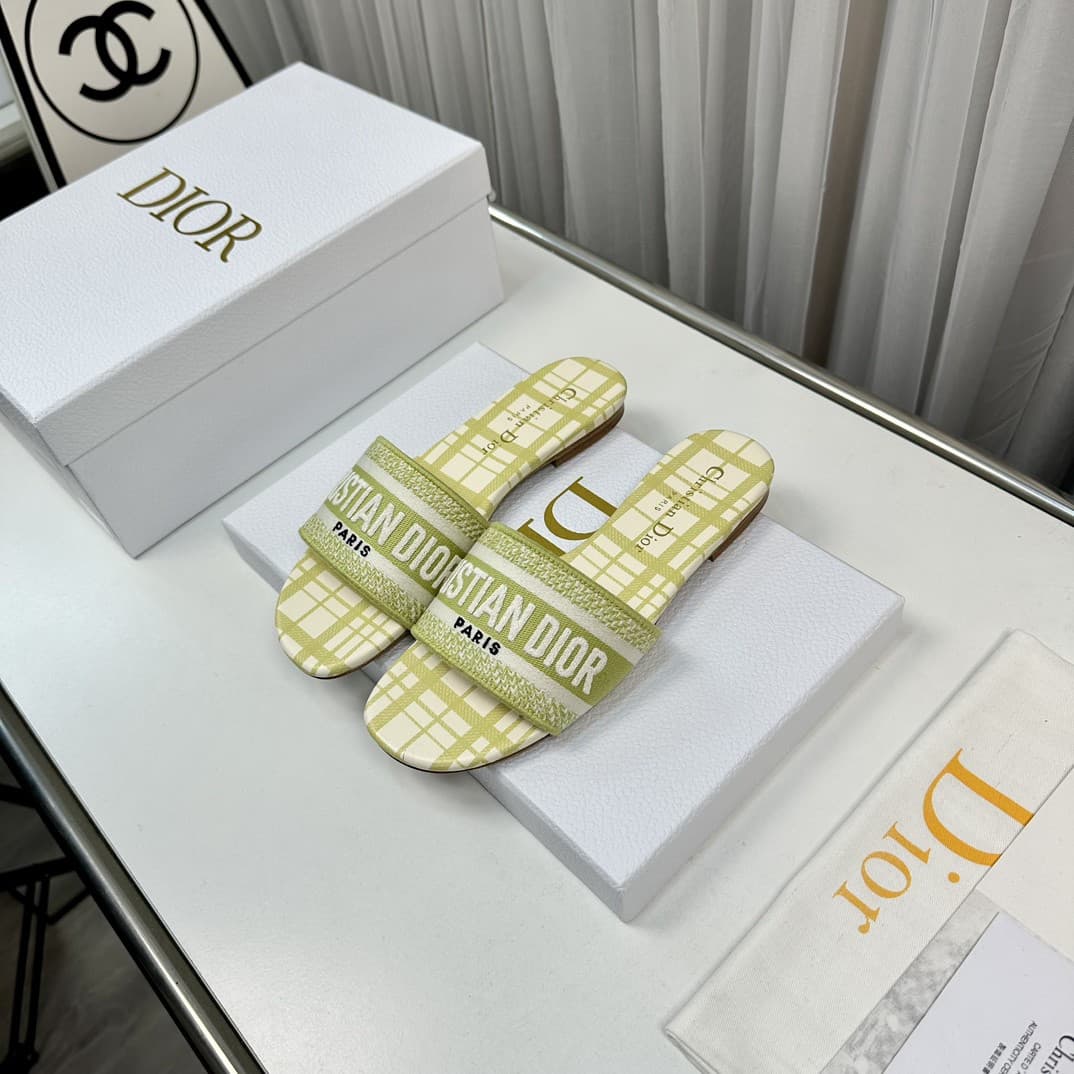 Dior Woman Slippers