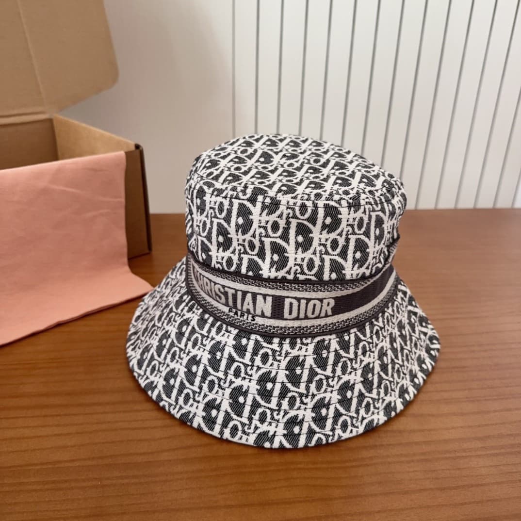 Dior Cap