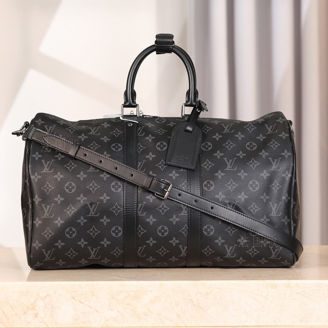 LV Bag M40569