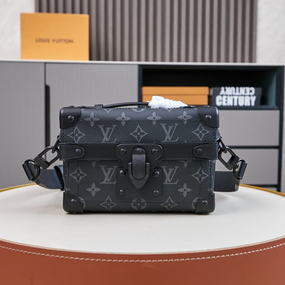 LV Bag M11743