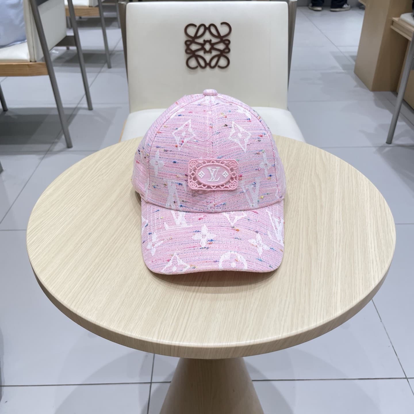 LV Cap